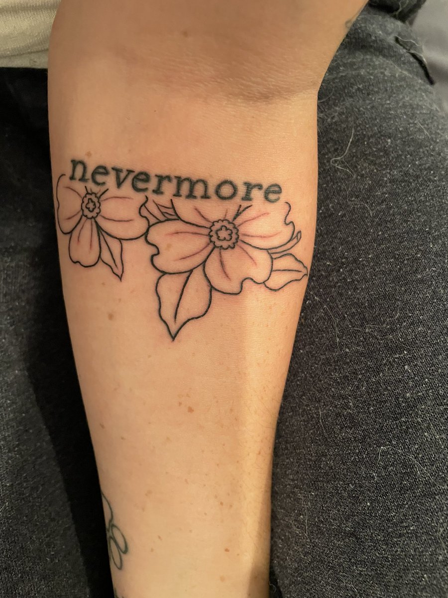 http_taydortot's tweet photo. I am in love. #13 #newtattoo https://t.co/eU1JP5V4ex