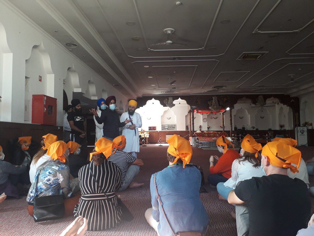 CaminodeCeo's tweet photo. Diversidad y religión. Visita a un templo Sikh en Lisboa. #ErasmusPlus @educacyl @sepiegob @CaminodeCeo https://t.co/mJW5kIzTrK