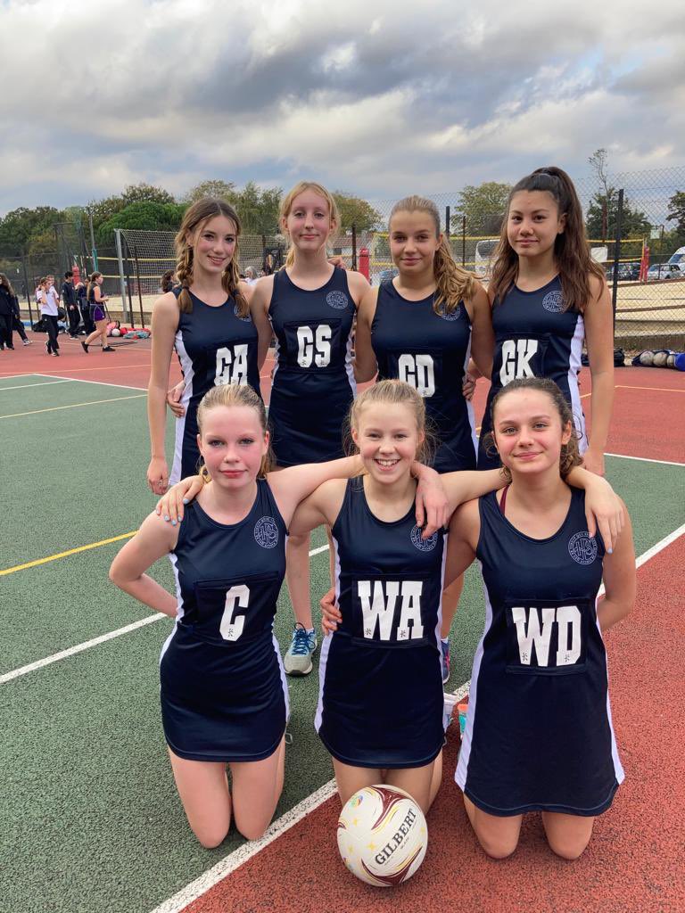 IbstockSport's tweet photo. #ClassicClashes on court @HarrodianSport
15A W 21-18 ⭐️ HLee
15B D 13-13 ⭐️ EPerry
15C L 5-10 ⭐️ SEremeeva
15D W 3-2 ⭐️ InesP
15E W 5-4 ⭐️ HNorris
…on pitch @HarrodianNews
15A L 0-5 ⭐️ VSlautskiy
15B L 1-4 ⭐️ NKallis
15C L 0-8 ⭐️ FMacleod
15D L 2-9 ⭐️ ZAli
#BackStronger https://t.co/dIjOcopgsW