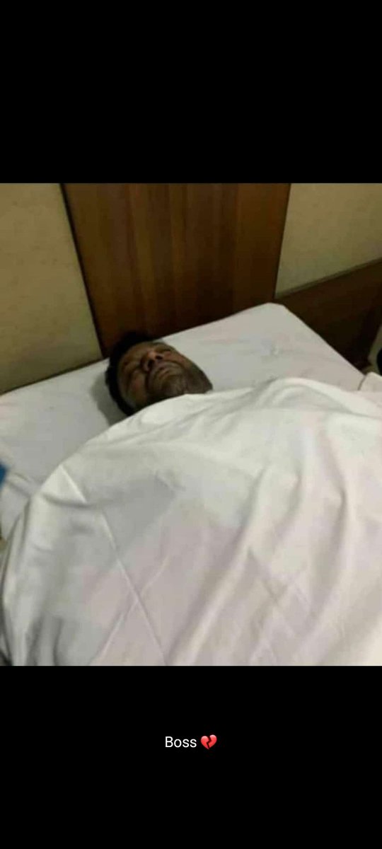 rashmikaloveu's tweet photo. Get well soon @PuneethRajkumar 🙏Prayers from @iamRashmika fans
#APPUGetWellSoon #Appu https://t.co/3I8XfX4a7G