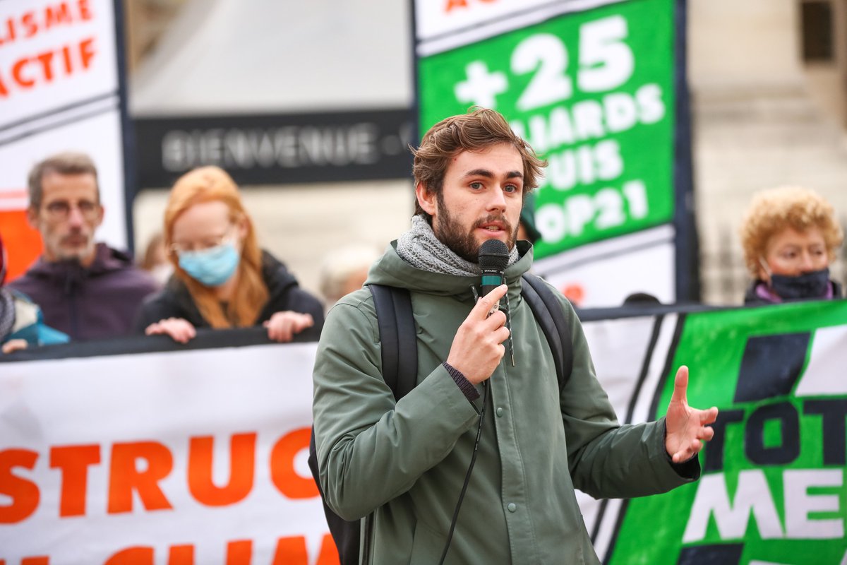 Hugo_28vl's tweet photo. En utilisant toutes les énergies fossiles actuellement développées, on dépassera largement les 2,0°C de réchauffement climatique.
Et pourtant, on continue de creuser.

@BNPParibas @SocieteGenerale @CreditAgricole @caissedesdepots @BlackRock : #EndFossilFinance #DefundClimateChaos https://t.co/c1quM0ixlh