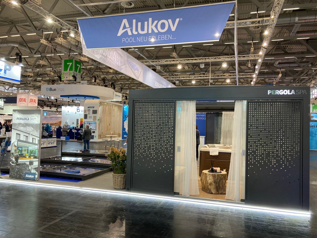 AlukovCZ's tweet photo. Výstava Aquanale v Kolíně nad Rýnem, kde s velkým úspěchem představujeme dvě novinky.
ALUKOV WORLDWIDE, nový a unikátní způsob prezentace našich produktů z celého světa: https://t.co/9nIChYZSzH a novinku mezi produkty, PERGOLA SPA: https://t.co/JjPyqRS5in. https://t.co/lWdBC521OW