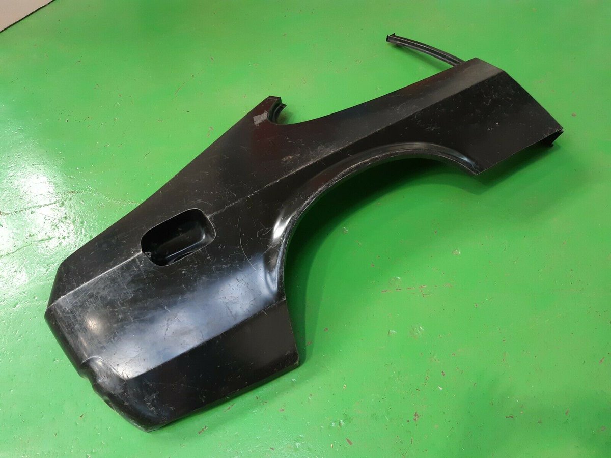 ExPressedSteel's tweet photo. Genuine Ford Capri Mk2 and Mk3 right-hand rear quarter in our eBay Shop.
https://t.co/8zK3uQiI4t
https://t.co/mburmzrYIz #CapriMk2 #CapriMk3 https://t.co/9wPcBtDZqw