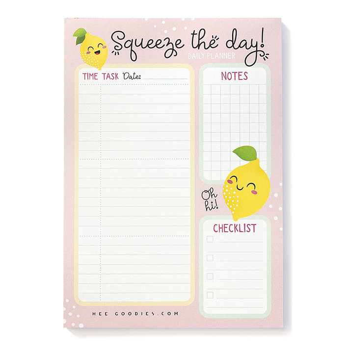 heegoodies's tweet photo. VRIJDAG en dus bijna WEEKEND! Maar je hebt vast (net als ik) nog een hele waslijst aan taken te doen... ⏰ 🗒 🖊 Misschien dat deze vrolijke #dagplanner met onze tweede #Kawaii cute character: ‘Lemon’ 🍋 je hier voortaan mee kan helpen! Te bestellen via https://t.co/s7TSPJNwC7. https://t.co/Eb4Y9WO8Kn
