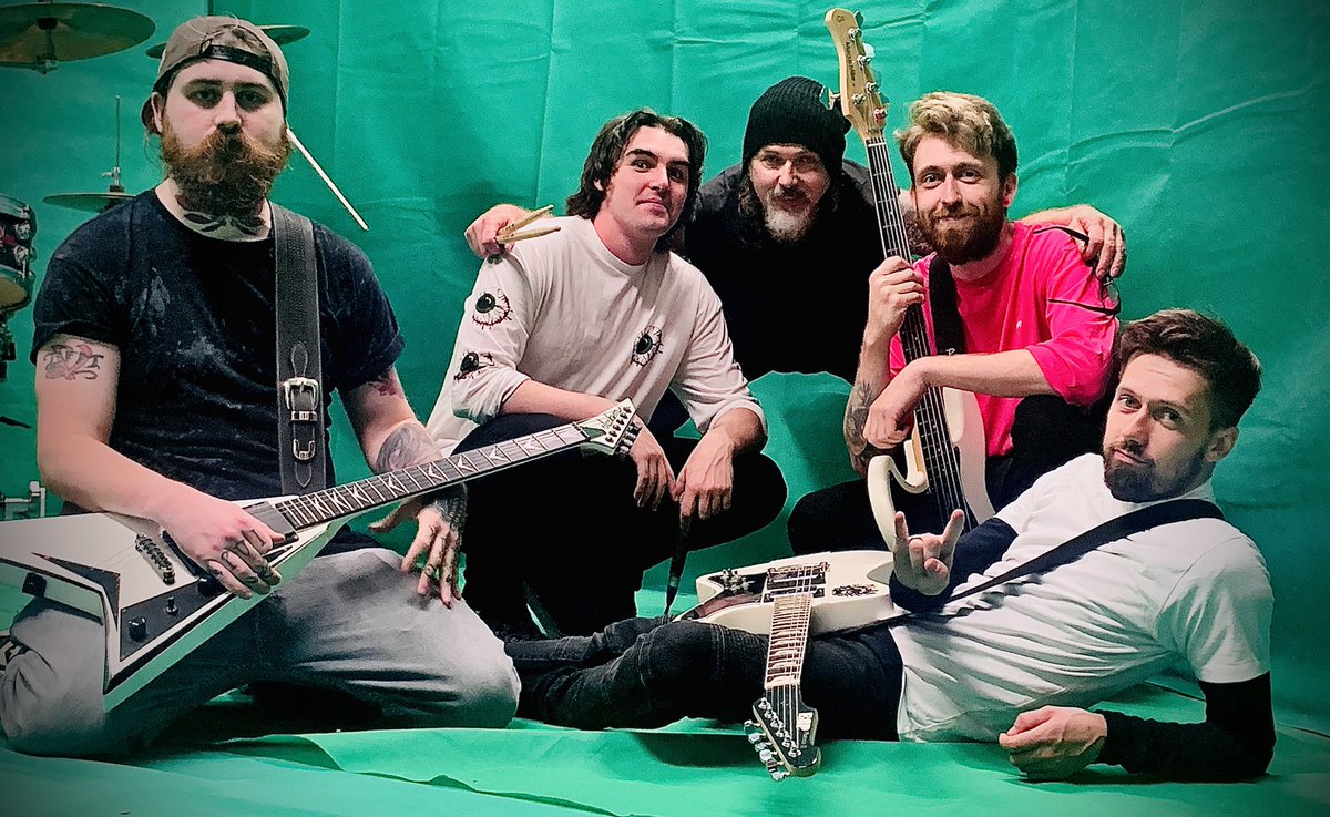 MBESofficial's tweet photo. 3 years later, new members, new album and the future ahead looking bright.

Our new album Post Cleanse || Pre Defeat is dropping on Halloween with a brand new music video. 

This album is a combination of our first EP, completely re-recorded and re-mastered and 6 brand new songs https://t.co/FW5KYRmBOL