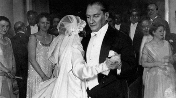 Tarihten önce vardık. Tarihten sonra varız...🇹🇷🇹🇷🇹🇷
<a href="/etilerpdr/">@Bahcesehir Etiler PDR</a>