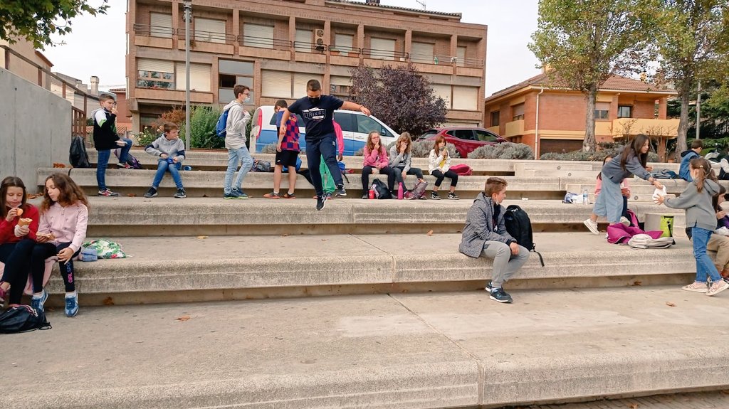 Escola Almacelles tweet media