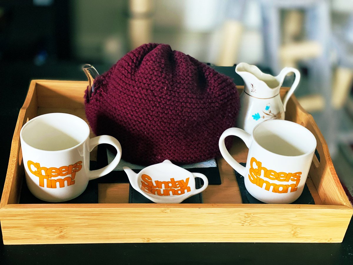 JasonLeeThomas1's tweet photo. @SundayBrunchC4 @simonrim @timlovejoy these lovely beauties came today. Can’t wait to use them on Sunday while watching #SundayBrunch #cheerstim #cheerssimon https://t.co/f224LeTX0O