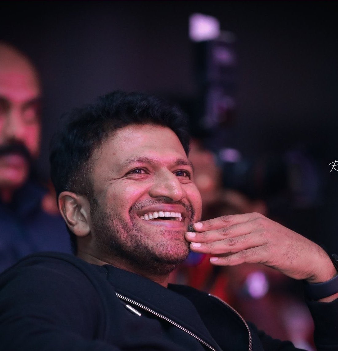 Vijay Fans Trends (@vijayfanstrends) on Twitter photo RIP <a href="/PuneethRajkumar/">Puneeth Rajkumar</a> Sir 🥺🙏
Our deepest condolences to his family and friends 🙏🙏
His fans should stay strong 🙏🙏🙏 RIP <a href="/PuneethRajkumar/">Puneeth Rajkumar</a> Sir 🥺🙏
Our deepest condolences to his family and friends 🙏🙏
His fans should stay strong 🙏🙏🙏