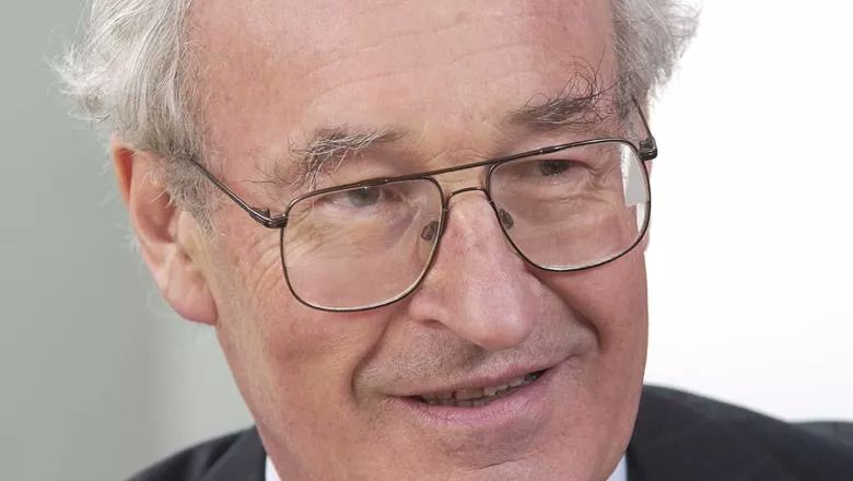 Here is a glimpse of Mike Rutter's spectacular work and towering achievements in child psychology and psychiatry. 

A giant of the field without equals. 

bit.ly/3jQRHX1