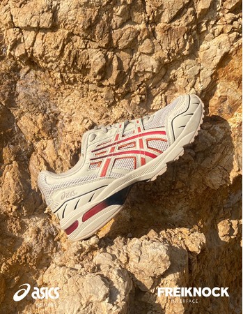 MediaCucu's tweet photo. ASICSより韓国の人気ファッションブランド「FREIKNOCK」(フライノック)の別注モデルが誕生👟✨本日10月29日(金)より、ABC-MART限定店舗にて販売開始😆❣️

#ASICS
#FREIKNOCK https://t.co/AmTlxeuvrL