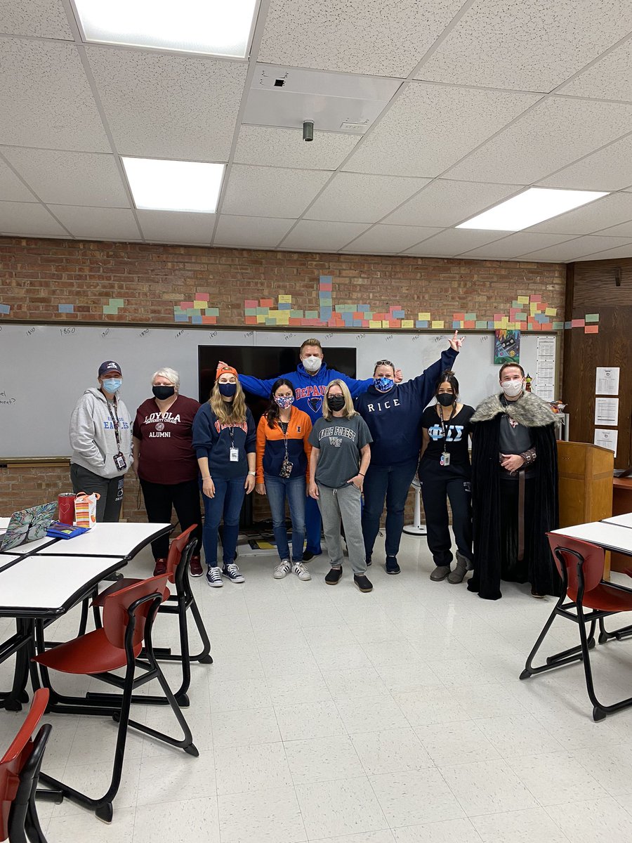 MrBuss9's tweet photo. 7th grade team costume brought out the college spirit in most of us, and the rest were Koo Koo Kangaroo, with a little John Snow thrown in for good measure! #bestteam #112Leads #d112teachers @NoahBroton @sheabarre @MissCatizone @MrsSchneiderELA @CoachMom888 @TonyCandela_EW https://t.co/WMo474fGVn