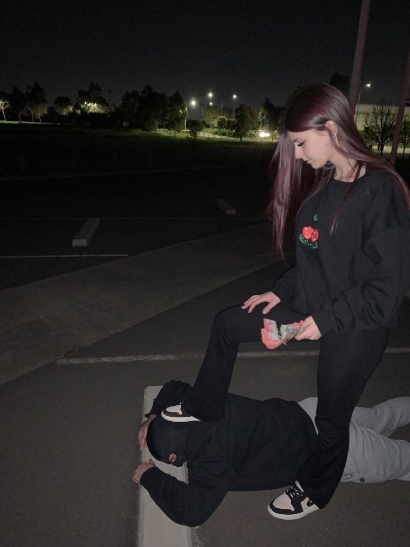 Queen Holly on Twitter: “I do it because it’s fun. DM to book a cash