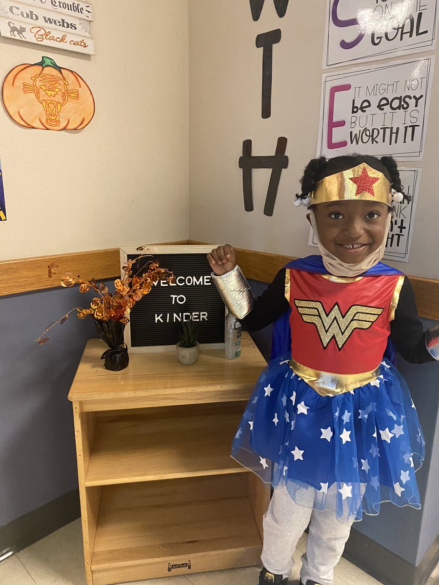 MrsMorgan_18's tweet photo. Happy Halloween!! Ive got some super heros  in class today! https://t.co/QeAL3vYddv
