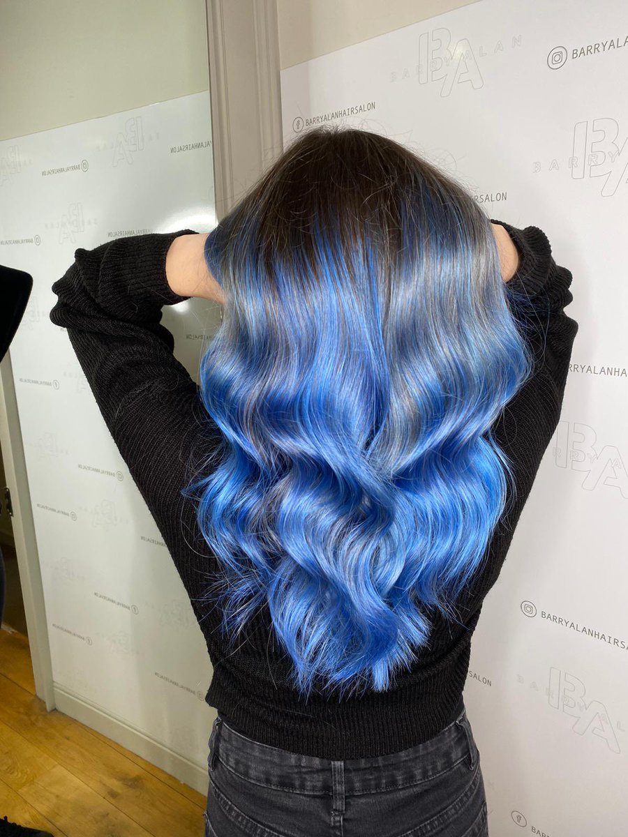 BarryAlanHair's tweet photo. Wowsers!! Blue,Blue,Blue! We love you ๐๐ Swipe for the before. Amazing colour transformation by Amy #bluehair #bluehairdontcare #norwichhair #norwichhairdressers #colourpop #blue #balayagespecialist #brighthair #creativecolour #funcolours #barryalanhair #wella https://t.co/wyZbgILFkk