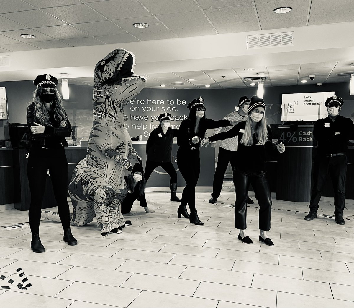 Have a happy Halloween weekend from  the #boominbeamsville team! <a href="/MeridianCU/">Meridian CU</a> <a href="/MeridianCareers/">Meridian Careers</a>. 👮‍♀️s, robbers and random T-Rex theme lol #socialdistancing #happyhalloween 🎃  👻