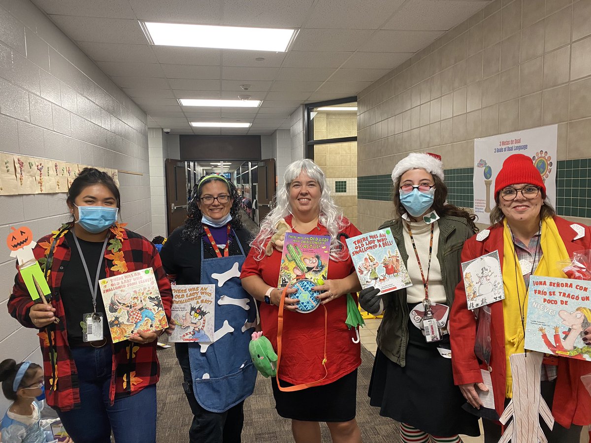 1stgraderocks1's tweet photo. Character parade! What a great way to end Respect Means week….. @HumbleISD_HE #respectmeans https://t.co/tSV3eNgbxH