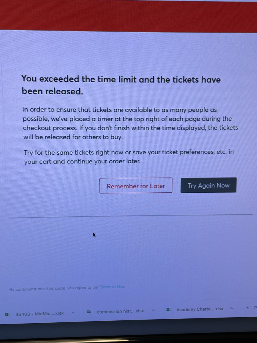 jhornig11's tweet photo. @LiveNationNYC what does this even mean?!? Buttons on the bottom don’t do anything. I had tix in my cart and still had plenty of time and the checkout keeps taking  me to this screen. Now tix are gone and show is sold out. So maddening! https://t.co/1BWg3kRtu7