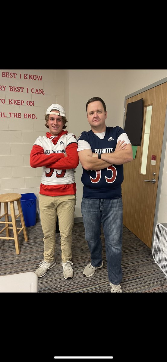 hunter_mestey's tweet photo. Thank you for being the best teacher in the world @ApproxJohn #putthefuninfunction @AFPatriotFB https://t.co/LeZi67WEE2