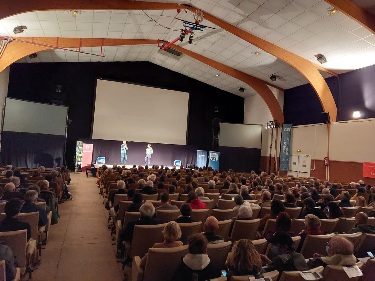 FNEPACA's tweet photo. Merci @FestivMenigoute 
pour l’opportunité de toucher un vaste public de passionnés sur la nécessité de protéger et sauver nos #rivières alpines et torrents de #montagne 

#sauvonsleau #biodiversite  #eau @clubalpin @MWildernessInt #fifomenigoute @NvelleAquitaine https://t.co/Y4ADE567QH