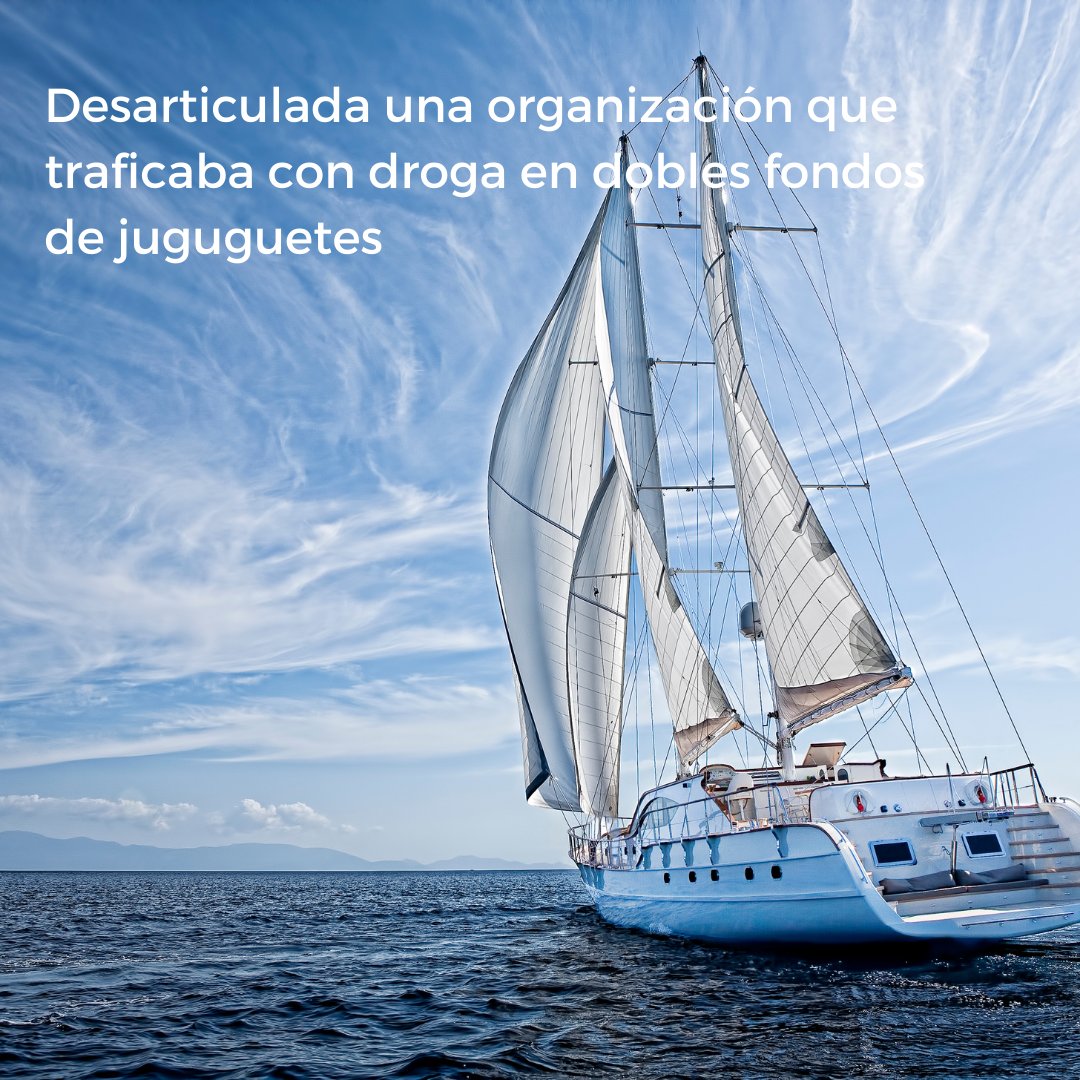 StopContrabando's tweet photo. La banda exportaba droga de diseño mediante paquetería que contenía juguetes para niños. 10 personas han sido detenidas y se han intervenido 7.655 gramos de MDMA, 574 gramos de cocaína y 1000 gramos de sustancias de corte.

https://t.co/HWQdFB4UFJ https://t.co/c6jfiLaAL8