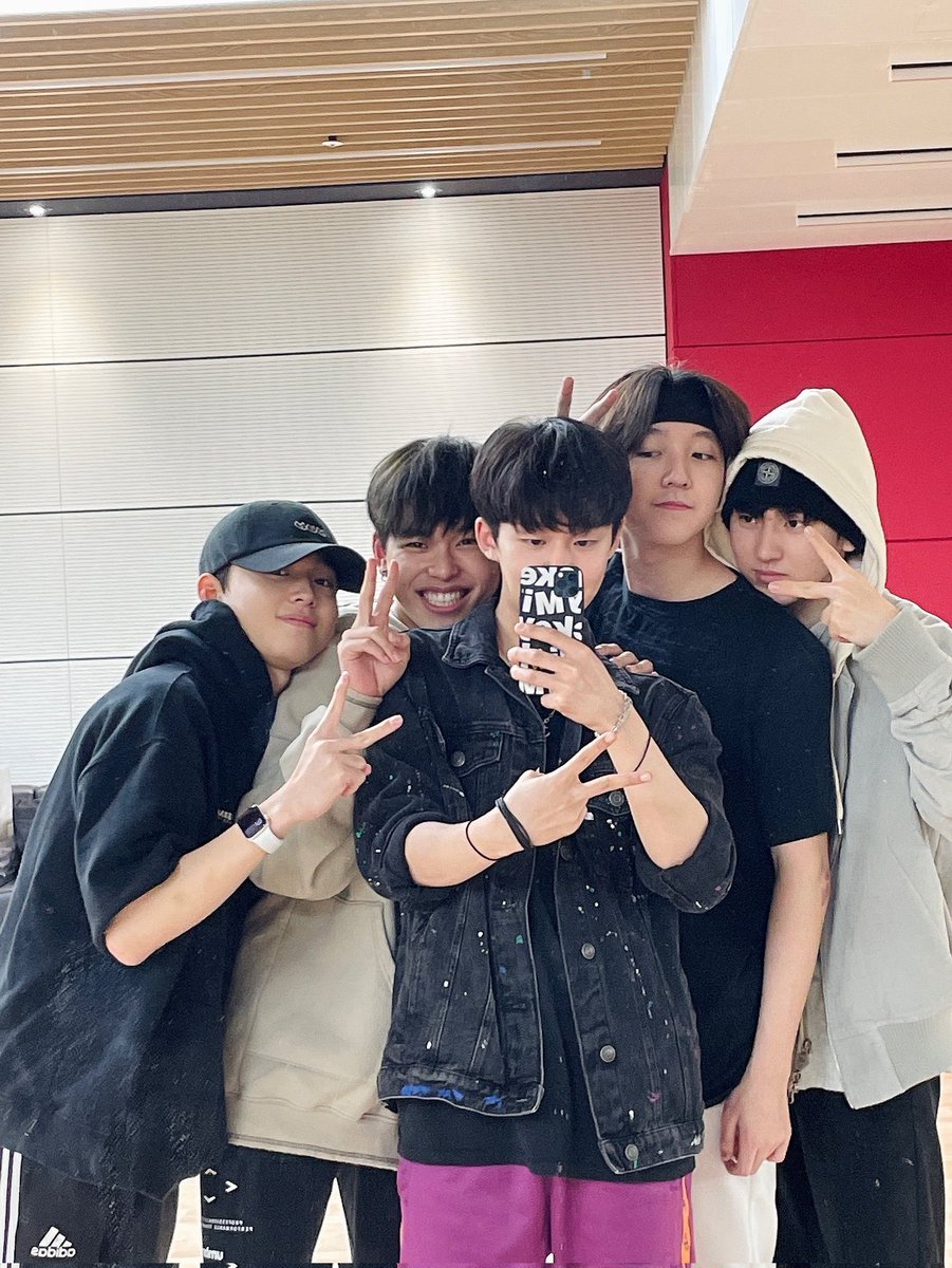 arabKEIJU's tweet photo. 📷 | كيجو من تحديث يونمين https://t.co/Zy5ETsDjwS