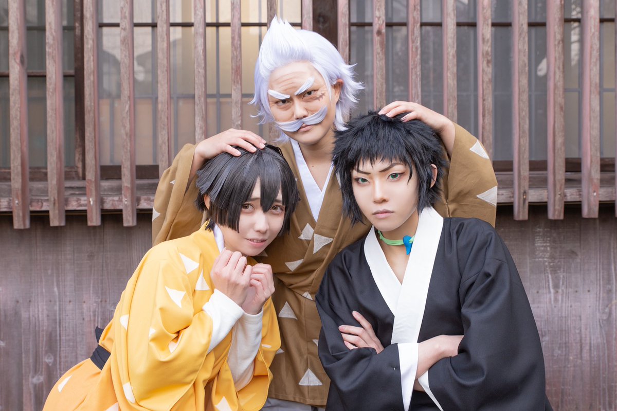 skylala39's tweet photo. 鬼滅の刃/雷一門/cos

ーーーーーーーーー

「　嘗ての日常　」

ーーーーーーーーー

桑島慈悟朗▷わたし
我妻善逸▷ちゃんみお(@thikuwafii)
獪岳▷キョウ(@4warakyo7)
photo▷てるくこ(@terukuko) https://t.co/A6aXAZjqhG