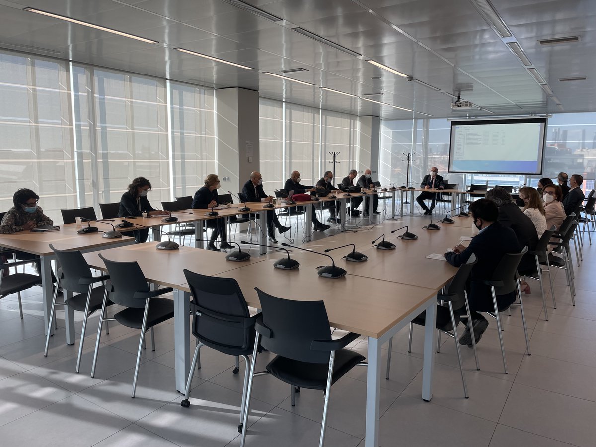 JMesrs's tweet photo. Une délégation Tunisienne de MESRS  visite les structures en charge du Système de RDI Espagnol  @CienciaGob  @AgEInves @CDTIoficial @La_UPM @MESRSTunisie https://t.co/DwYmOJBHJh