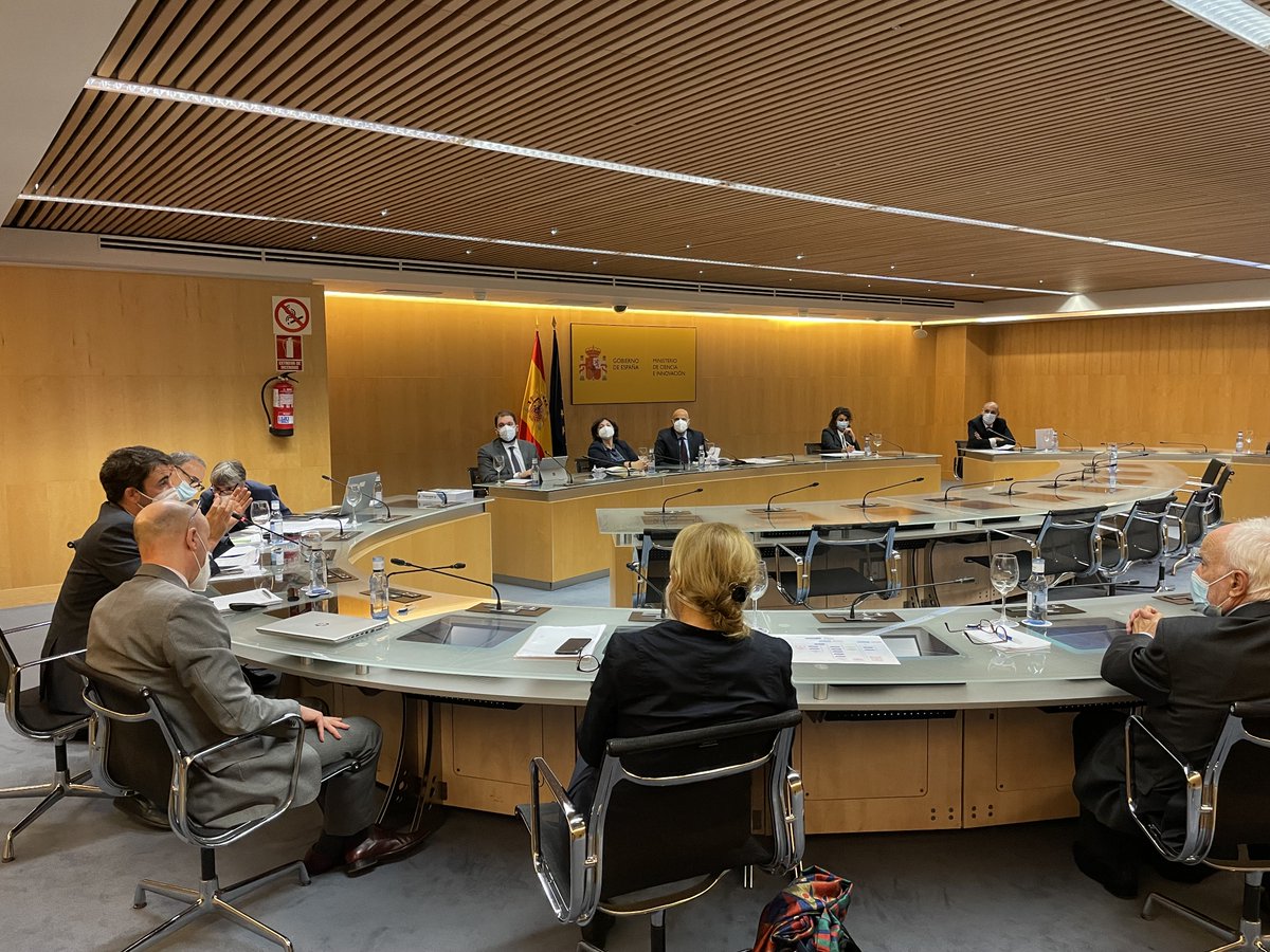JMesrs's tweet photo. Une délégation Tunisienne de MESRS  visite les structures en charge du Système de RDI Espagnol  @CienciaGob  @AgEInves @CDTIoficial @La_UPM @MESRSTunisie https://t.co/DwYmOJBHJh