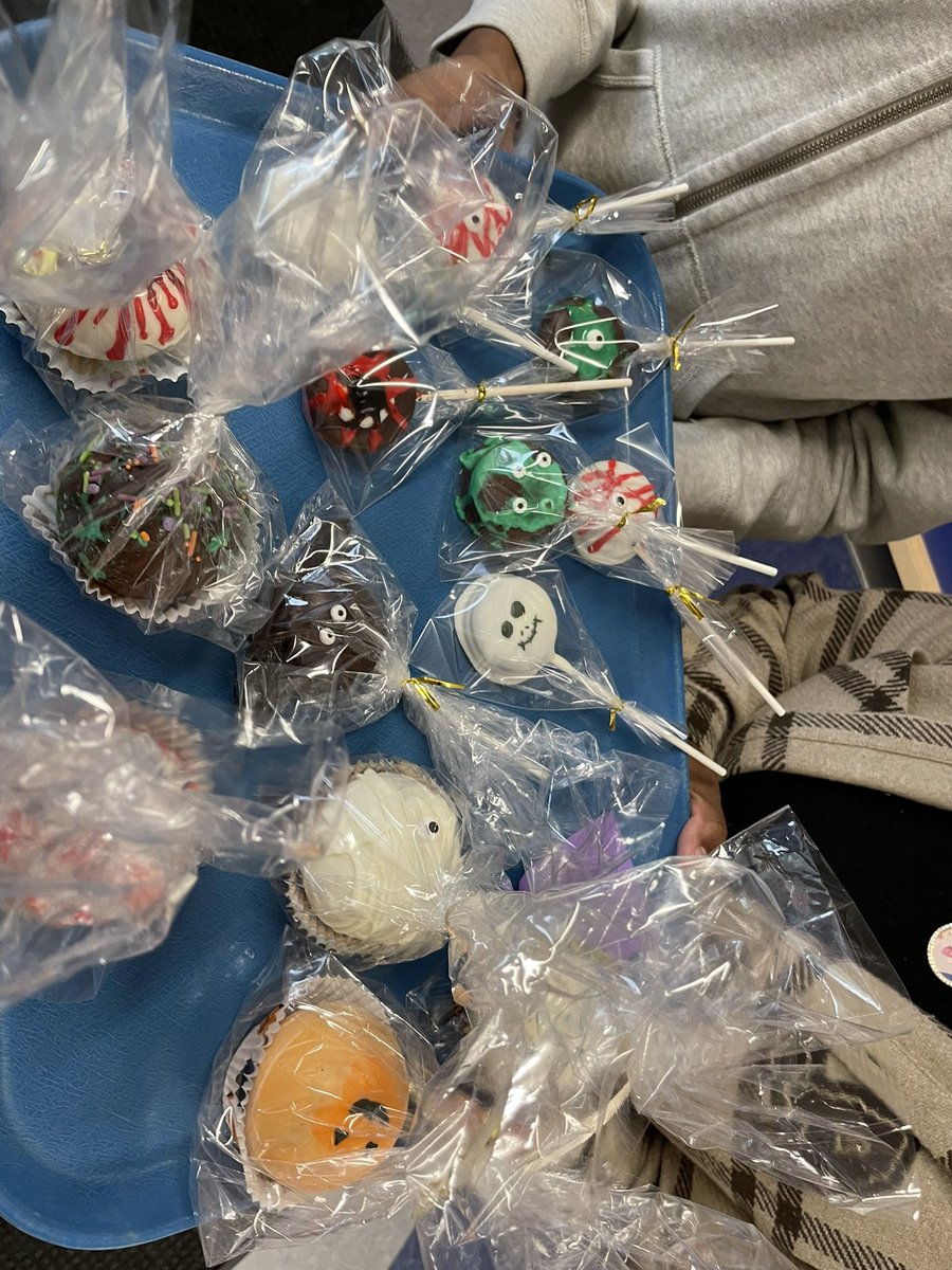 Meghan Timlin tweet media