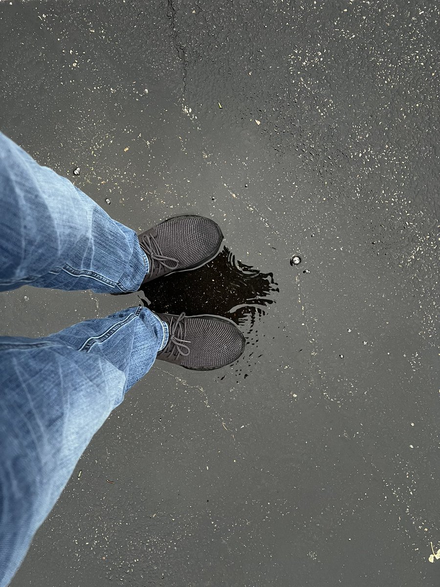 spruesnstuds's tweet photo. Thanks for changing my perspective @VessiFootwear! When it rains and puddles form on pavement, I no longer see those puddles. I now see endless expanses of paved areas to walk on #nowetsocks https://t.co/GsKAZS9qOH