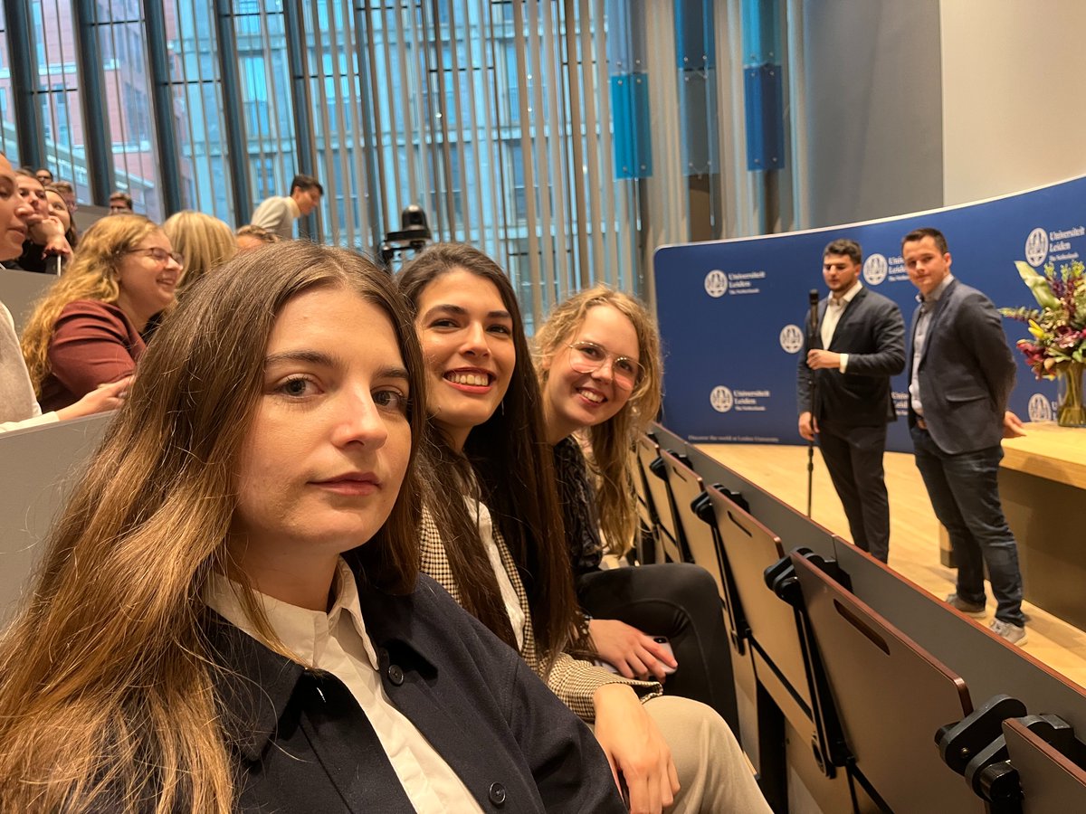 Chair UN Studies in Peace and Justice (@chair_un) on Twitter photo Excited to welcome students from <a href="/CoEGlobalGovern/">Centre of Expertise Global Governance</a> and <a href="/dehaagse/">De Haagse Hogeschool / THUAS (INACTIEF/INACTIVE)</a> law school to a discussion organised by <a href="/ISGA_Hague/">ISGA The Hague</a> & <a href="/HagueTalks/">Hague Talks</a> with Prime Minister <a href="/JustinTrudeau/">Justin Trudeau</a> and outgoing Prime Minister <a href="/markrutte/">Mark Rutte</a> Excited to welcome students from <a href="/CoEGlobalGovern/">Centre of Expertise Global Governance</a> and <a href="/dehaagse/">De Haagse Hogeschool / THUAS (INACTIEF/INACTIVE)</a> law school to a discussion organised by <a href="/ISGA_Hague/">ISGA The Hague</a> & <a href="/HagueTalks/">Hague Talks</a> with Prime Minister <a href="/JustinTrudeau/">Justin Trudeau</a> and outgoing Prime Minister <a href="/markrutte/">Mark Rutte</a>