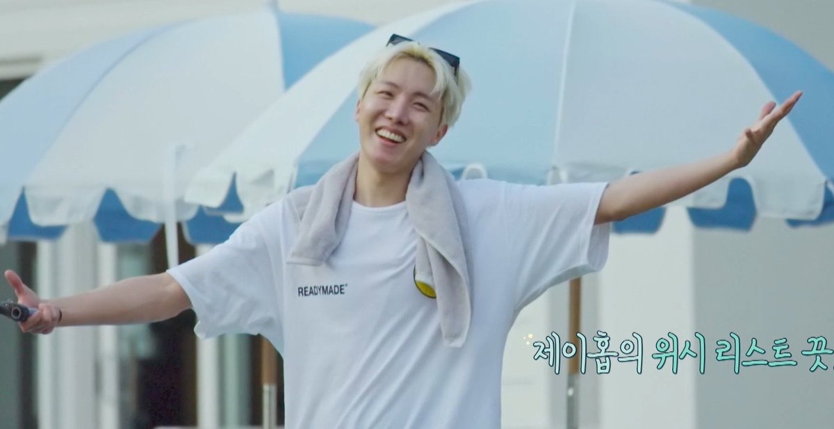 namseokbase's tweet photo. kim namjoon: a supportive boyfriend https://t.co/S3lMmvCk2t