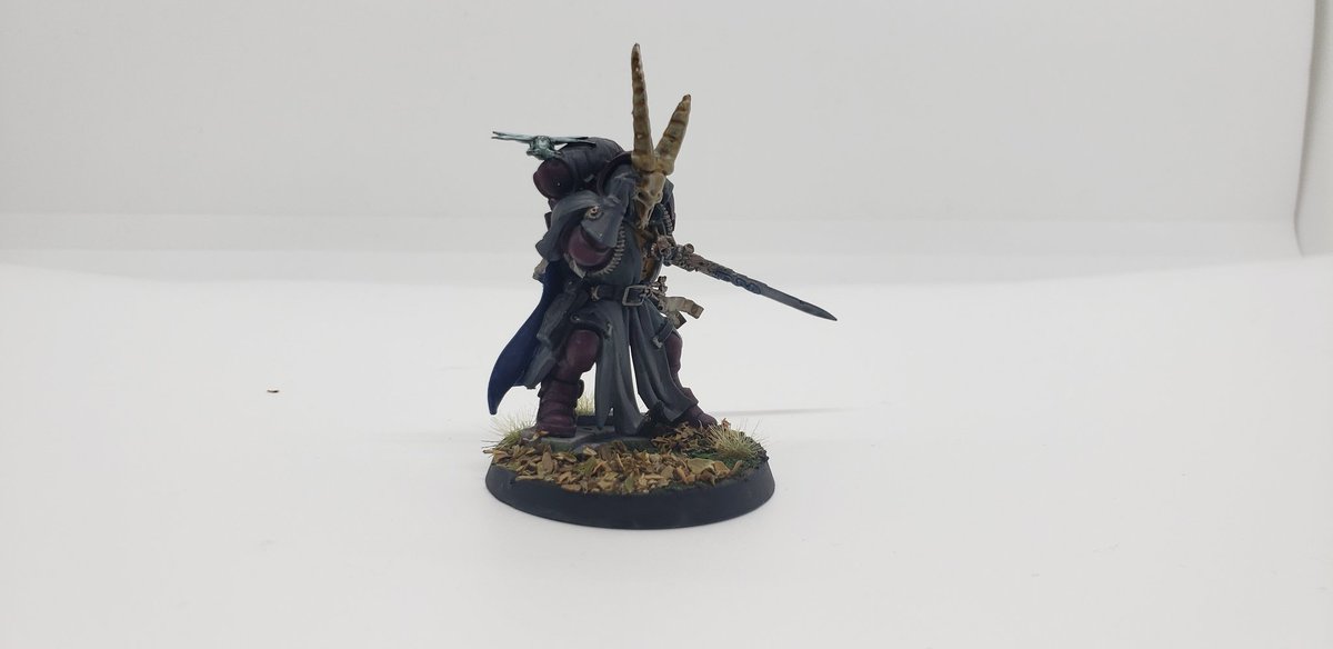 NatesPaints's tweet photo. And finally, the model i worried about most. From the conversion to painting this librarian probably gave me gray hairs https://t.co/afqkpArjDj