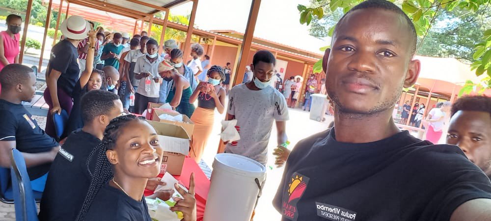 unamsrcofficial's tweet photo. Rundu Campus had a successful Exam Care Food parcel handout, this afternoon, for students that are studying on campus. The UNAM SRC leadership remains student centered! βπΎ We strive for more power to the students. #WeMustGraduate #UsWeAreGoingToPass https://t.co/pZhQXoKumv