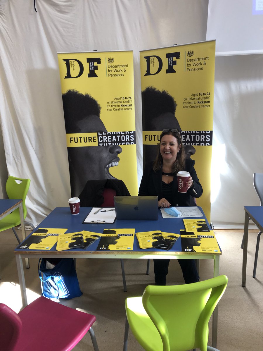 FCreatorsUK's tweet photo. We had a great time meeting young people looking to Kickstart their careers! We look forward to seeing some of you again at the Kickstart 4 Creatives course next week π
#kickstartyourcareer #kickstart4creatives #kickstartscheme @DWP @brightdome https://t.co/9v2LIFwtv0