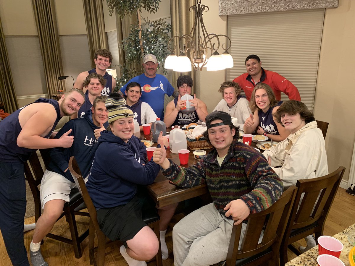 Monument Moving Co tweet media