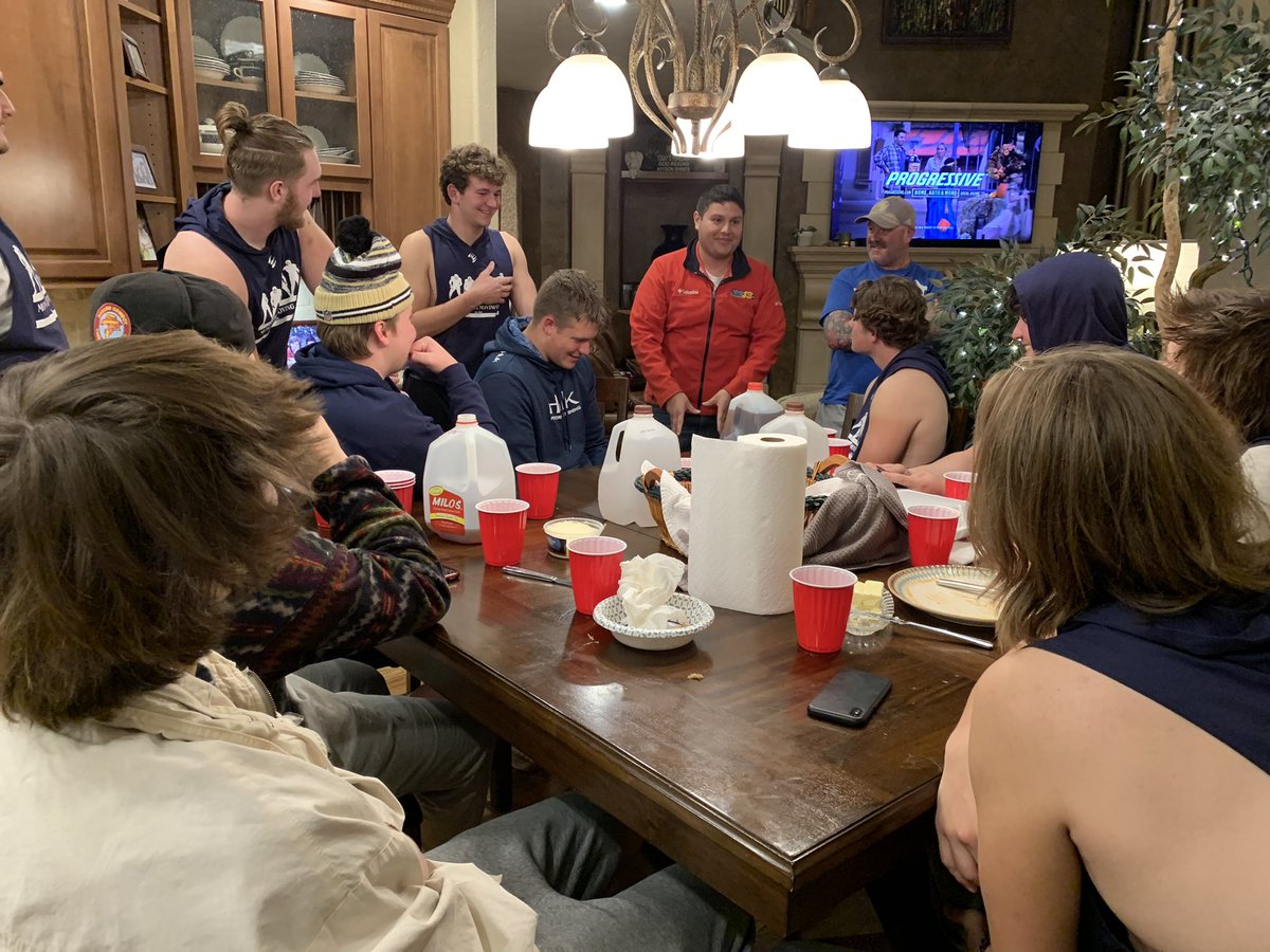 Monument Moving Co tweet media