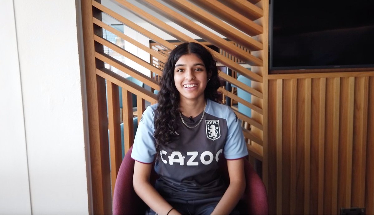 AVFCFoundation's tweet photo. The #MoveForJack campaign raised over £50,000 for the Aston Villa Foundation and @Ldn_Ambulance, in memory of Villa fan Jack Ryan.

Part of this has funded an apprentice. Imaan first joined us as a #PLKicks participant and now supports other young people on the programme. 💜 https://t.co/PupFcZR0um