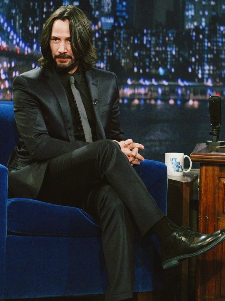 avi ♱ ia tweet media