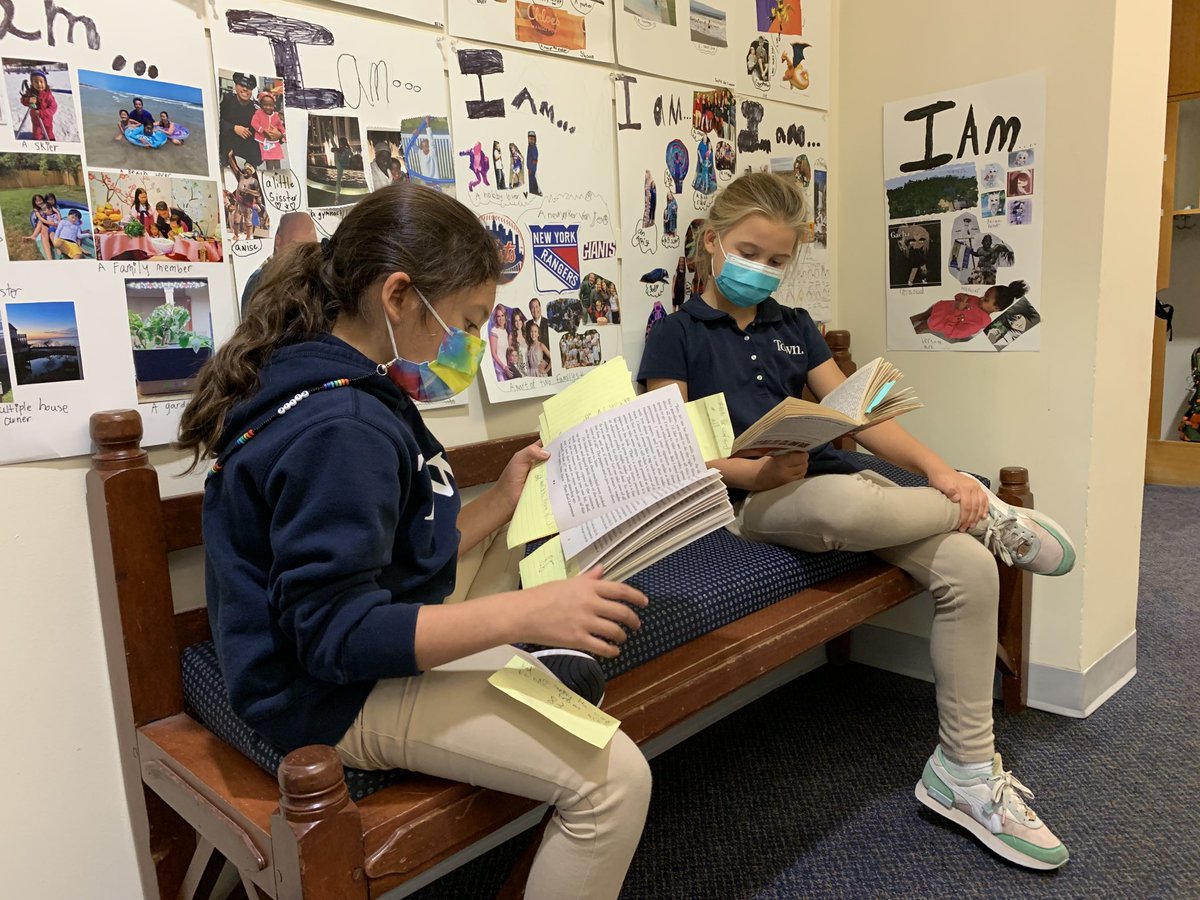 LSTownSchool's tweet photo. 3rd graders ⁦@TheTownSchool⁩ share their #reading together in peer partnerships! #joywithpurpose https://t.co/32oit5pKSQ