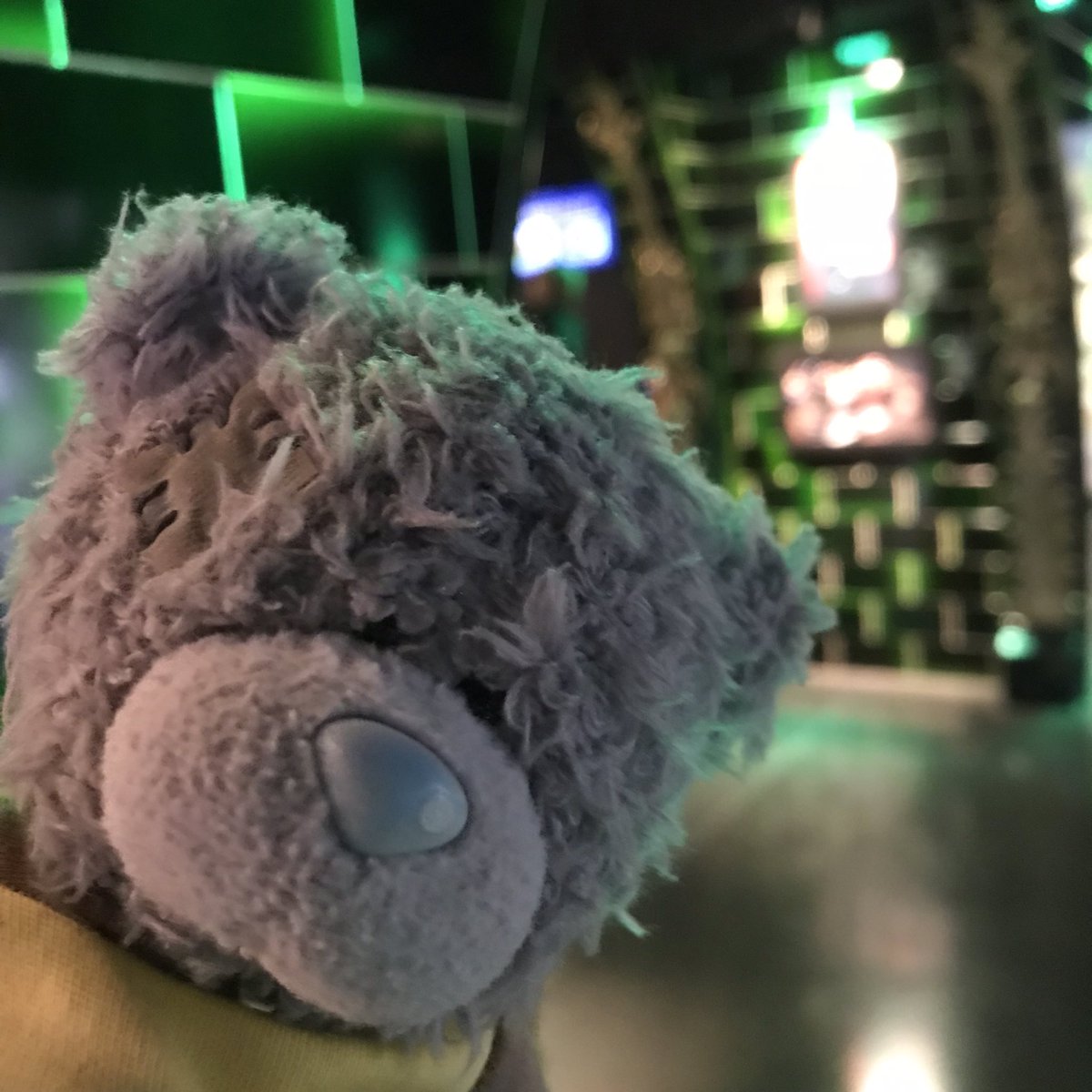 Rainham1st's tweet photo. Brownie Bear gets everywhere! #london #HarryPotter #leicestersquare #marypoppins #MMsworld #paddington https://t.co/E9gglcan1h