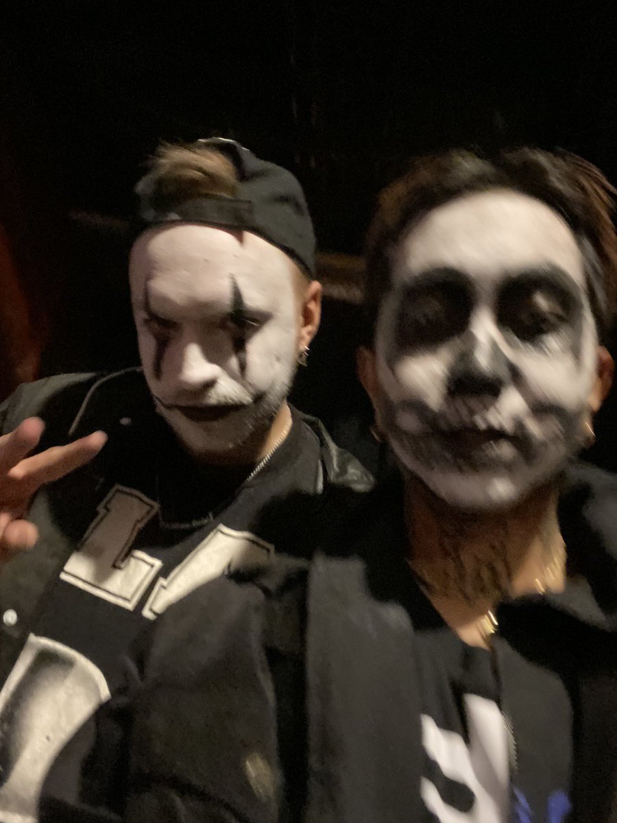 Coldh4rt's tweet photo. 🎃🖤🎃🖤🎃🖤🎃 https://t.co/Lvp09q8uFG