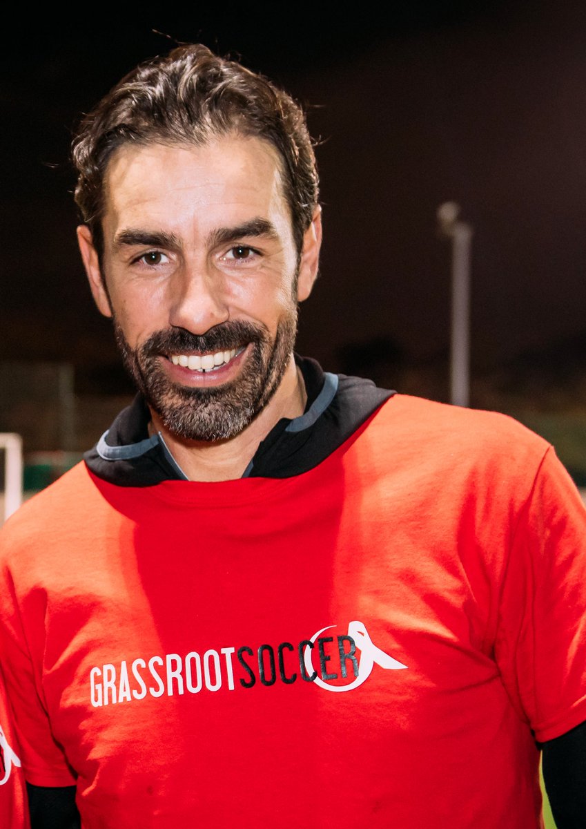 GrassrootSoccer's tweet photo. Happy birthday/joyeux anniversaire to GRS Global Ambassador, @equipedefrance World Cup winner, and @Arsenal legend @piresrobert7! 🎂🥳⚽️
Thank you for being a part of #TeamGRS and working with us to change the game in adolescent health! https://t.co/CWbd5IbxUq