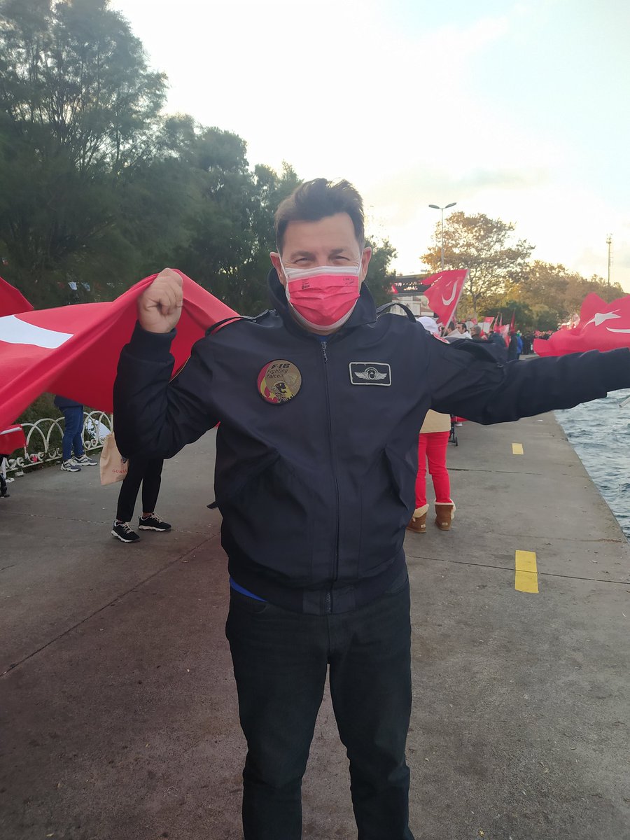 Yürüyüş bandı
Bayramımız kutlu olsun 🧿🇹🇷🧿