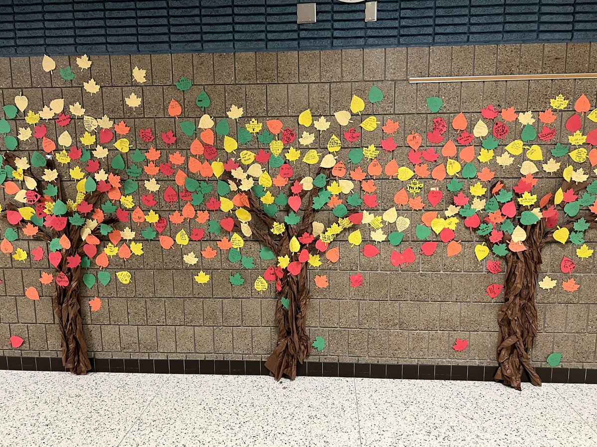 PWEmagic's tweet photo. We are wrapping up Bully Prevention Month at Pinewood.  Our students did a great job filling the trees with leaves of Kindness!
#MontiMagic    #PWEmagic https://t.co/FzwH5agb59