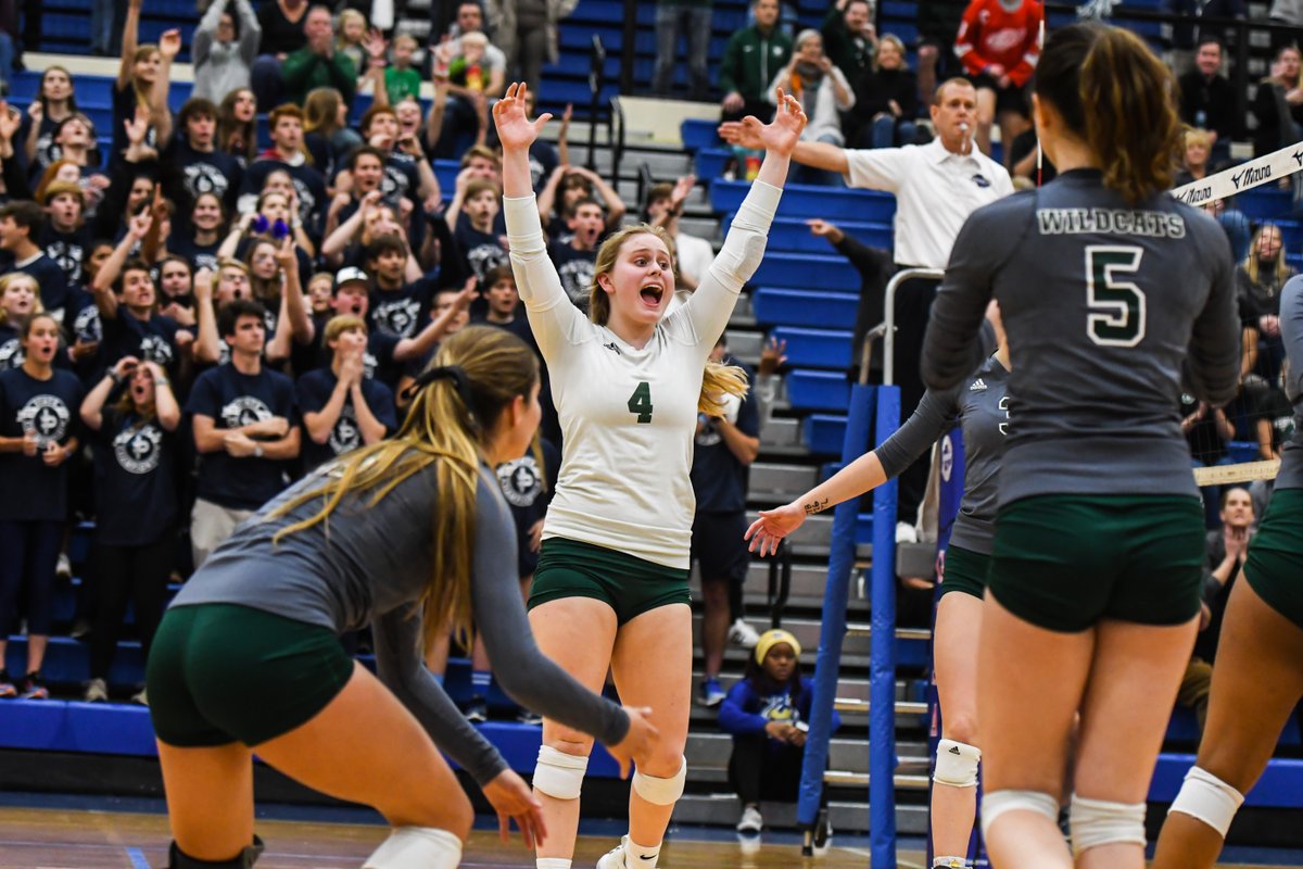 OfficialGHSA's tweet photo. And then...there were Four.  Volleyball Semifinals serves up Saturday excitement from #PerryHS &amp; @LakePointSports. Tickets available @GoFanHS.  Watch live @NFHSNetwork. Presented by @mizunovolleyusa @MOLTENUSA   https://t.co/8VPhOY5WF2 https://t.co/flifwKhpsl