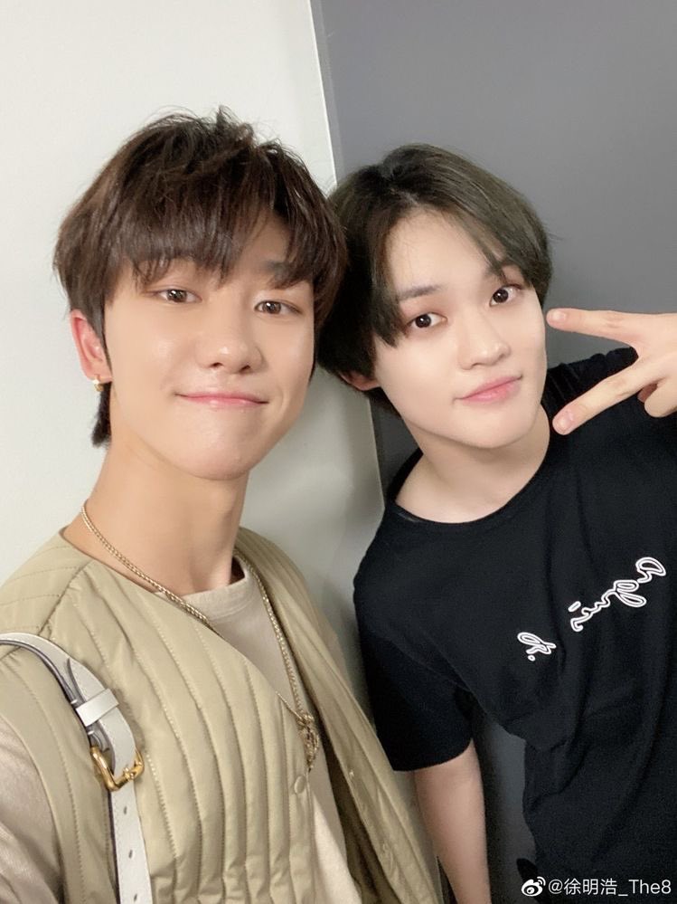 hrjunhui's tweet photo. currently struggling as a caratzen https://t.co/LQ3QqSWURF