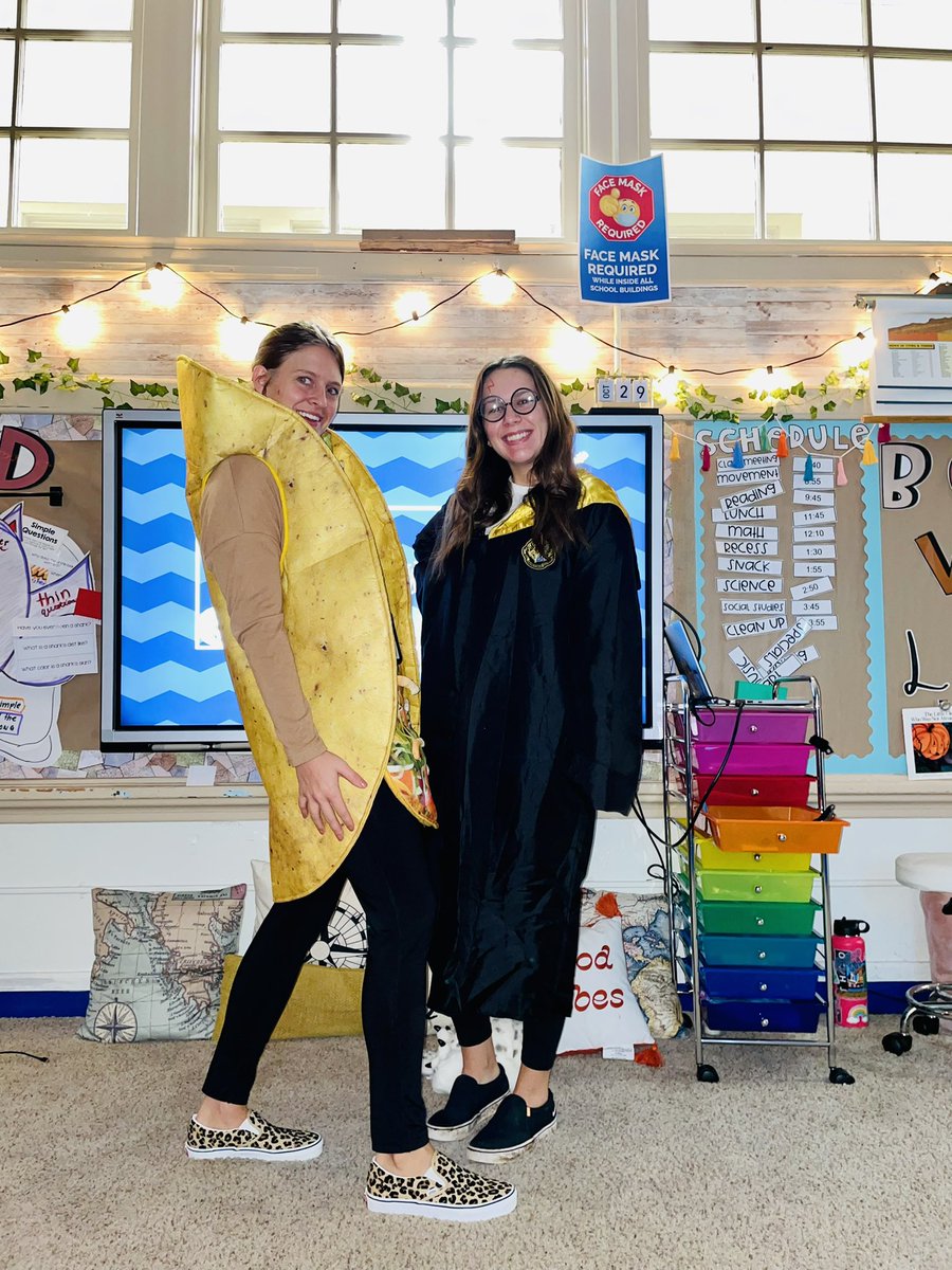 magicaleducator's tweet photo. Happy Halloween from Dragons Love Tacos and Harry Potter!! https://t.co/gTl7rKnIRn