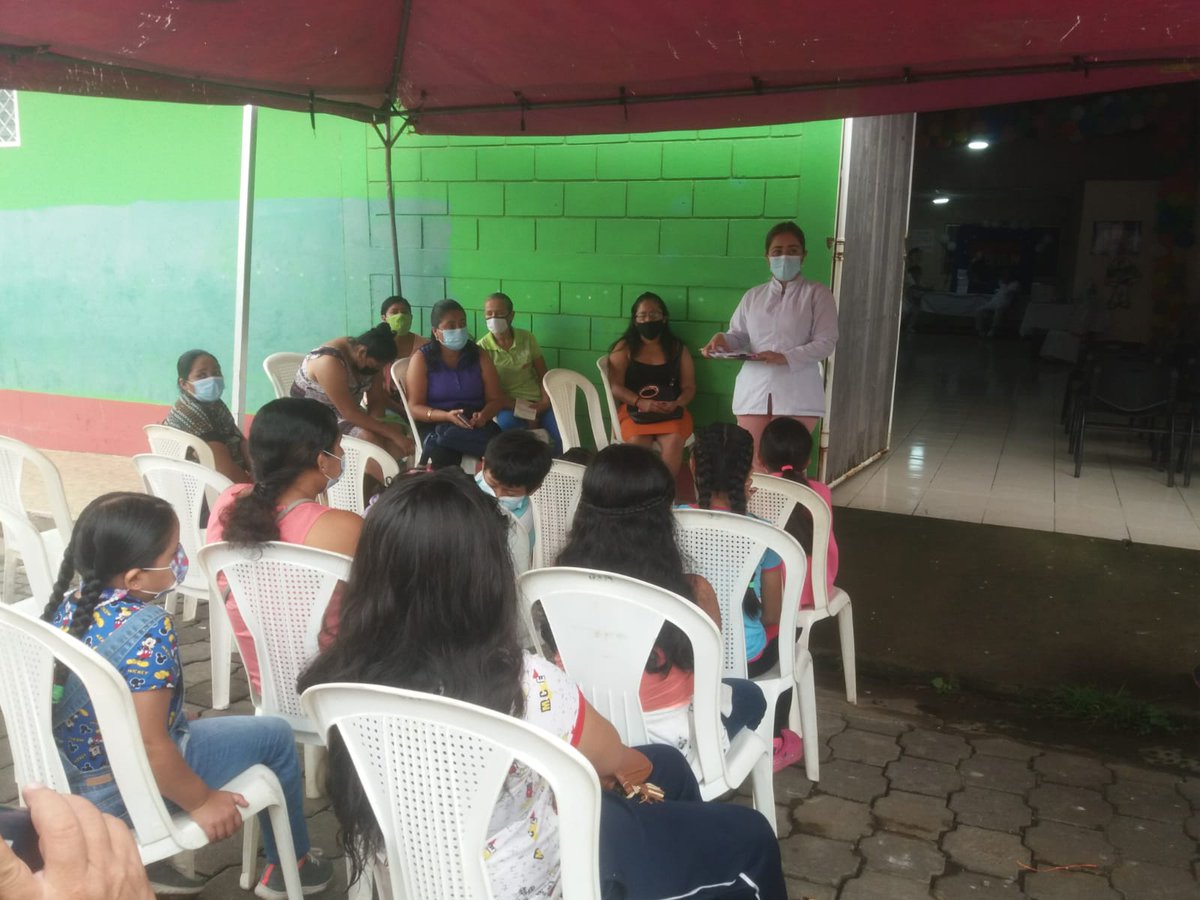 #Nicaragua Municipio de Catarina continúa con la Jornada de vacunación contra covid 19 a niños de 2 a 12 año vacuna Soberana y se 13 a 17 años abdala, y jovenes de 18 años en adelante vacuna Sputnik Light #VacunandonosPuebloQueVence #UnidadParaLaProsperidad